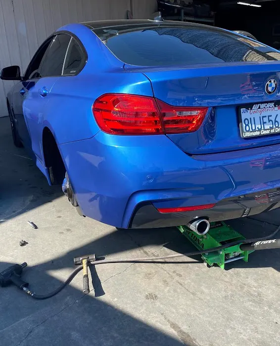 Andy's Auto Mech & Body Repair 3