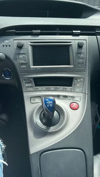 MLK Auto collision 7