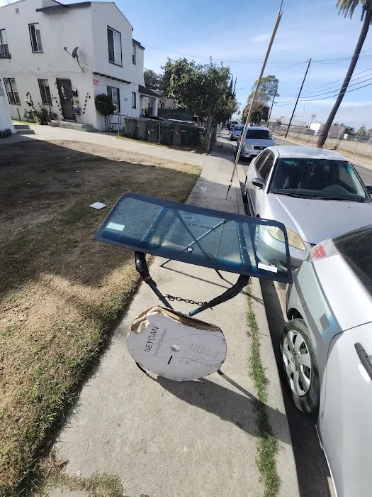 EZ-E Express Auto Glass 6