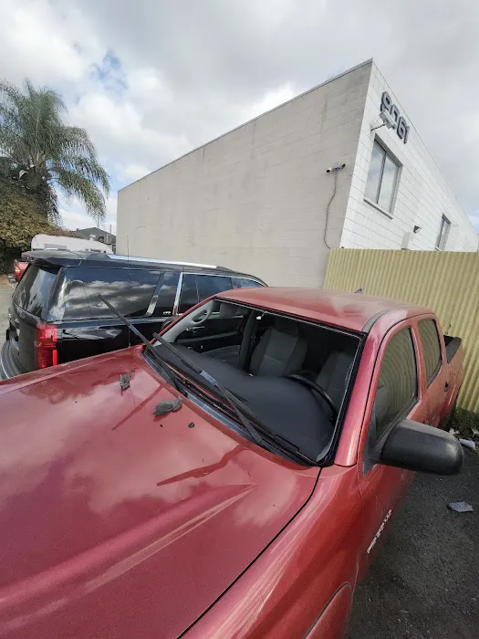 EZ-E Express Auto Glass 9