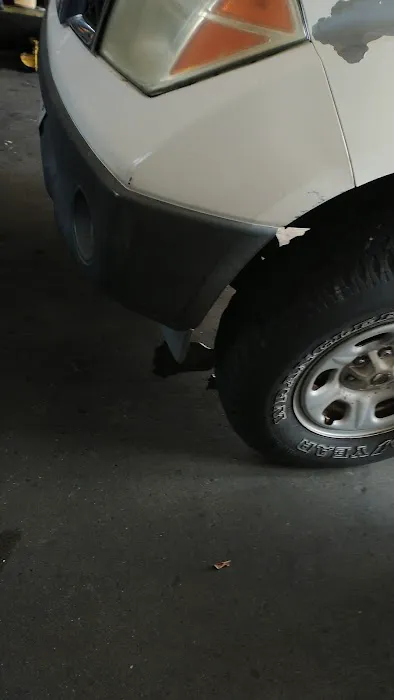 Jesse's Tire 0