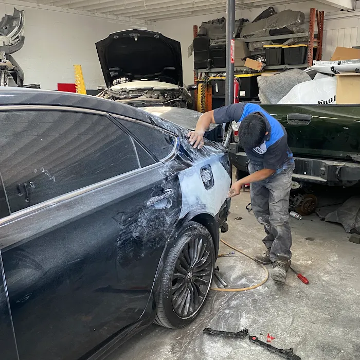 Hans Automotive Shop 5