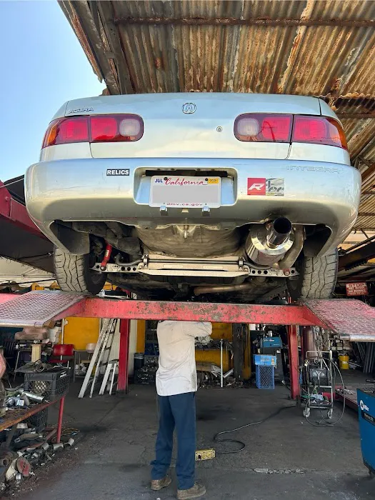 George's Mufflers 3