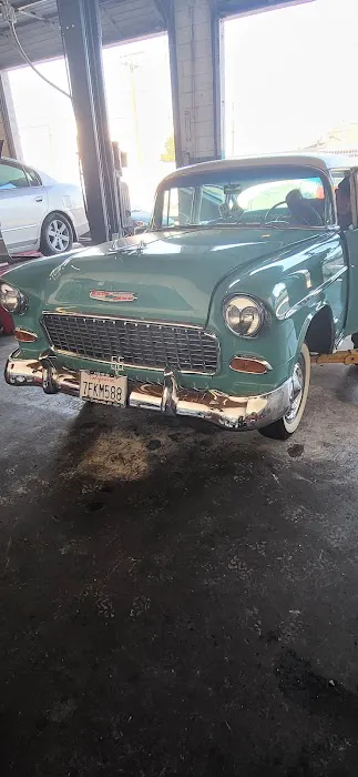 Cudahy Auto Center 4