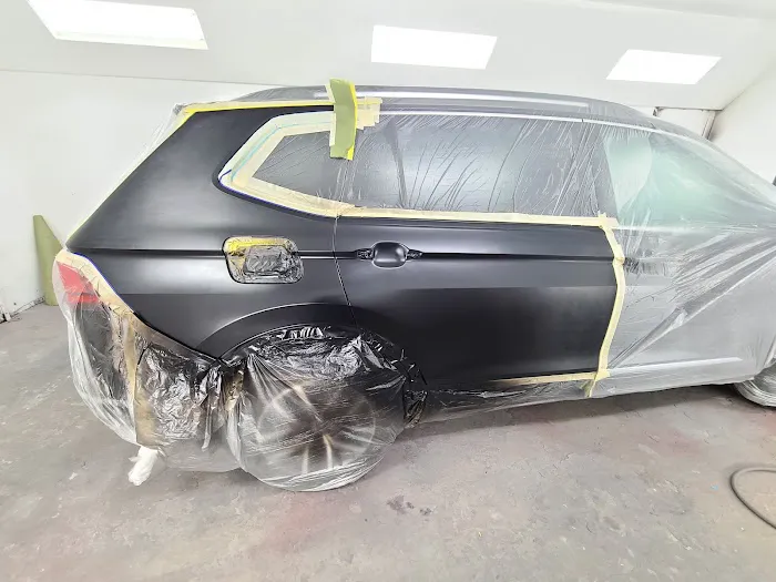 Jos Collision Center 5