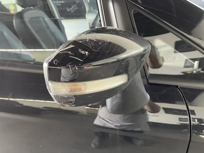 Icon Collision Center 4