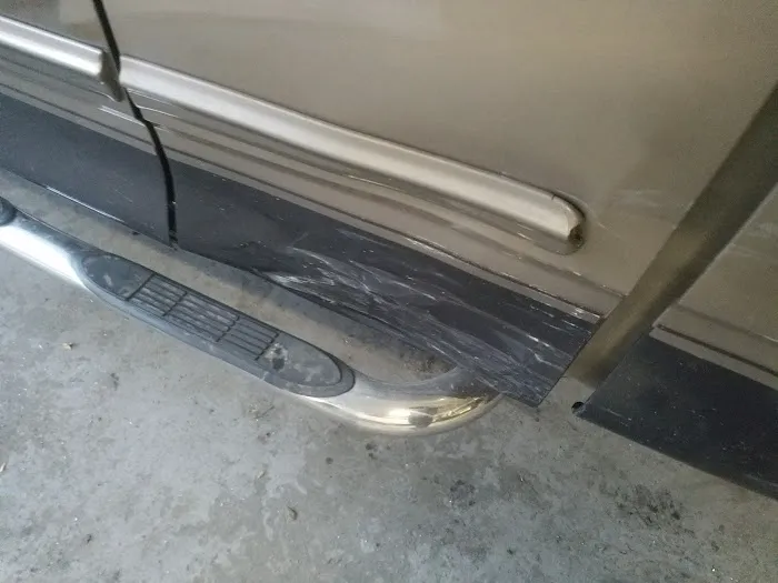 J & H Auto Body 1