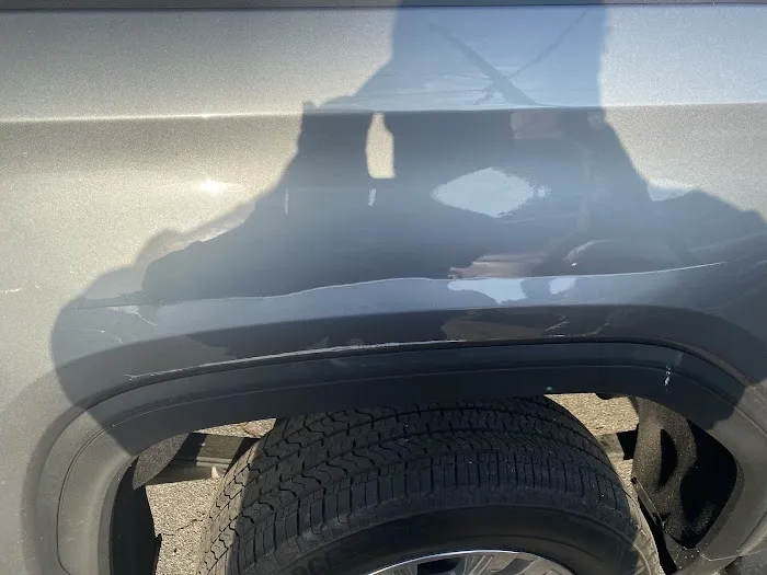 LA AUTOBODY LLC 0