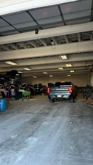 Mg Auto Shop 9