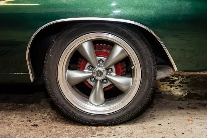Rosemont Auto Service 4