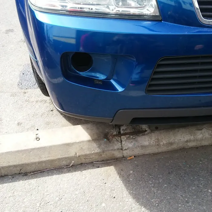 Jack's Auto Glass & Parts 5