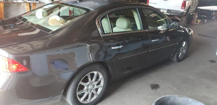 Mike's Auto Repair 5