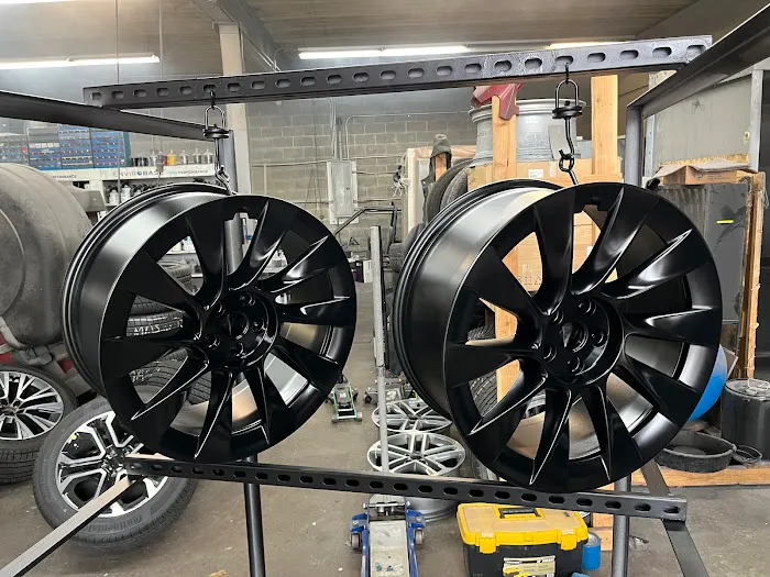 Kwicksilver PA Wheel Repair and Powder Coating 4