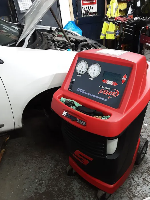 M&A Auto Repairs 4