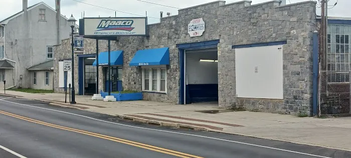 Maaco Auto Body Shop & Painting 0