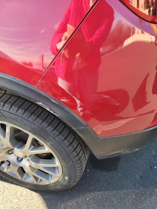 Al Jr's Auto Body 1