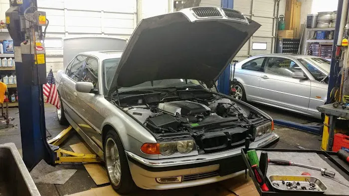 Koz's Auto Repair - BMW Specialists 9