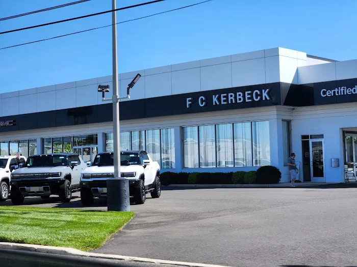 FC Kerbeck Buick GMC Service 9