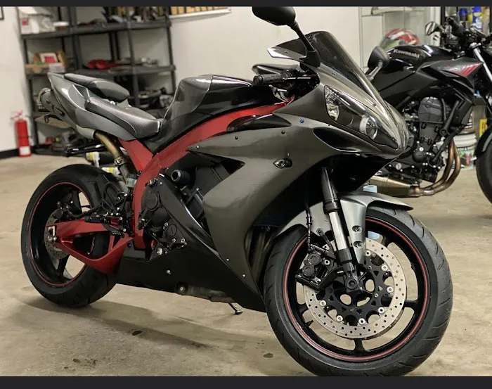 Garage Werkz 6