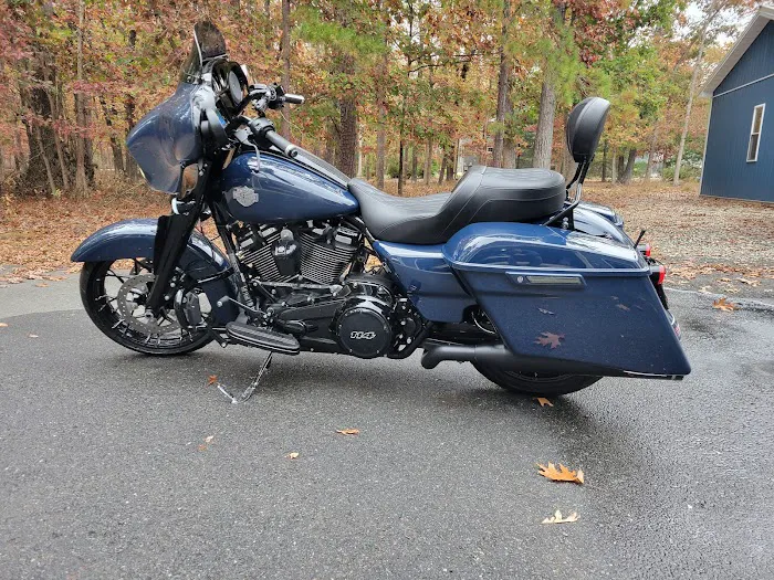 Marcelo's Auto & Motorcycle Body Shop 0