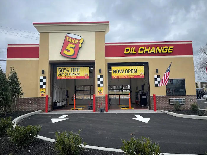 Take 5 Oil Change 1