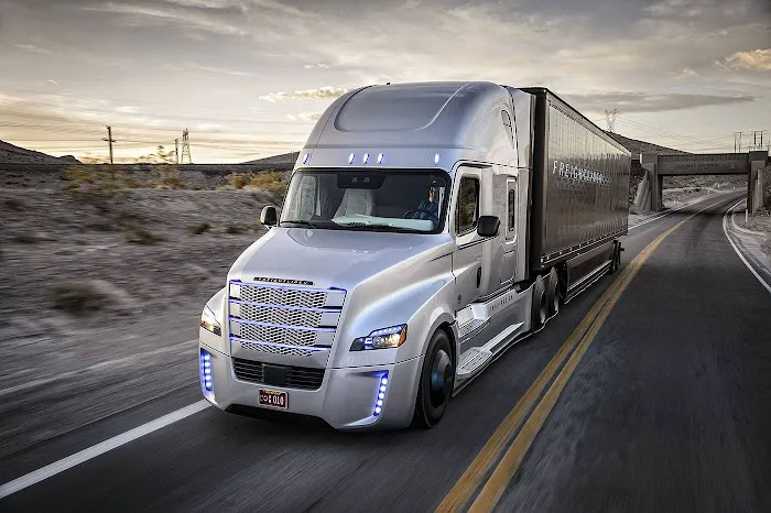 Prime Truck & Trailer Repair | Express Truck Alignment | Light & Heavy Duty Semi Fleet Repair Service 2
