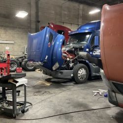 Dann Truck Repair Shop ico