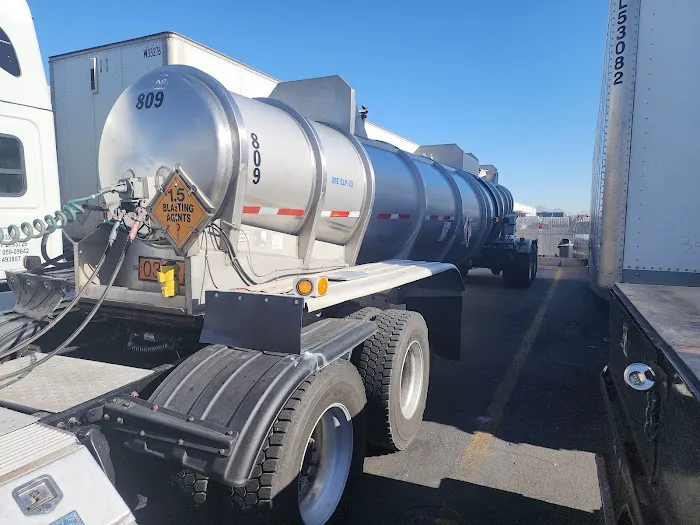 PJD Mobile Diesel Truck Repair 24/7 1