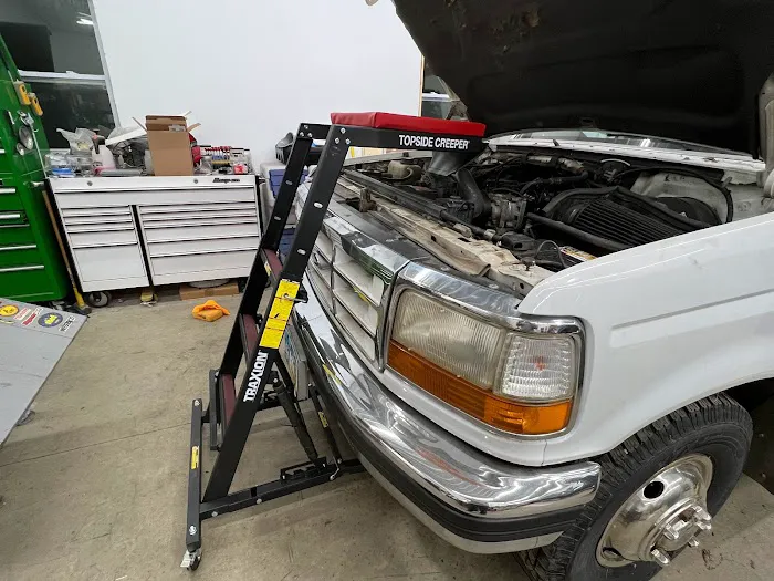 Fat Dads Garage 0