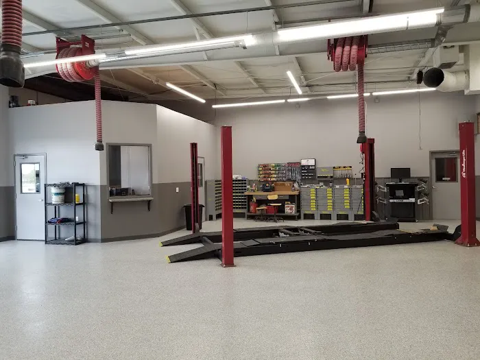 Deiderick Motors Service Center 1