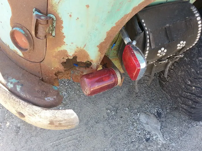 Dean's Auto Body & Auto Parts 0