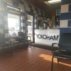 Whitt's Tire Town ico