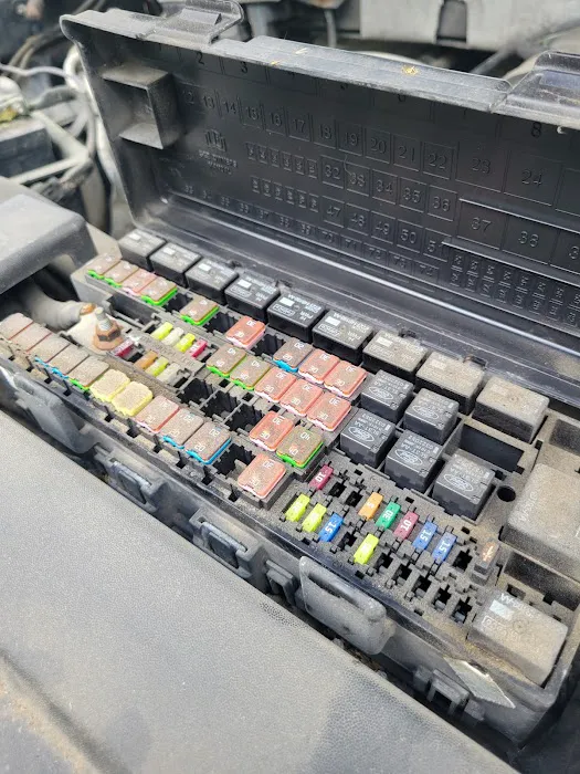 Fultz Garage and Mobile Repair 8