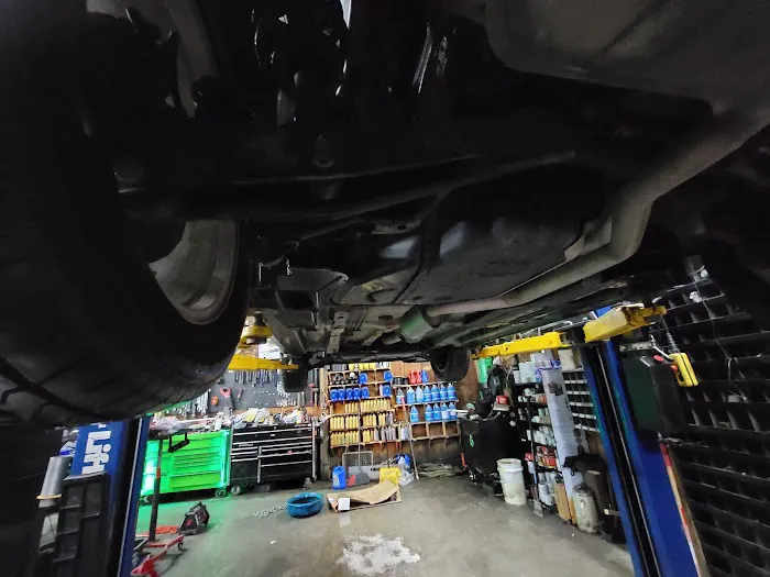 Wright’s Garage 0