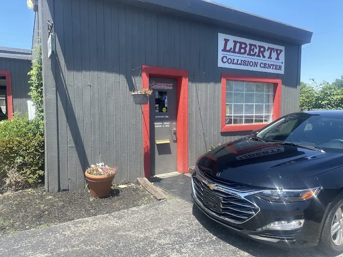 Liberty Collision Center - Beechmont 0