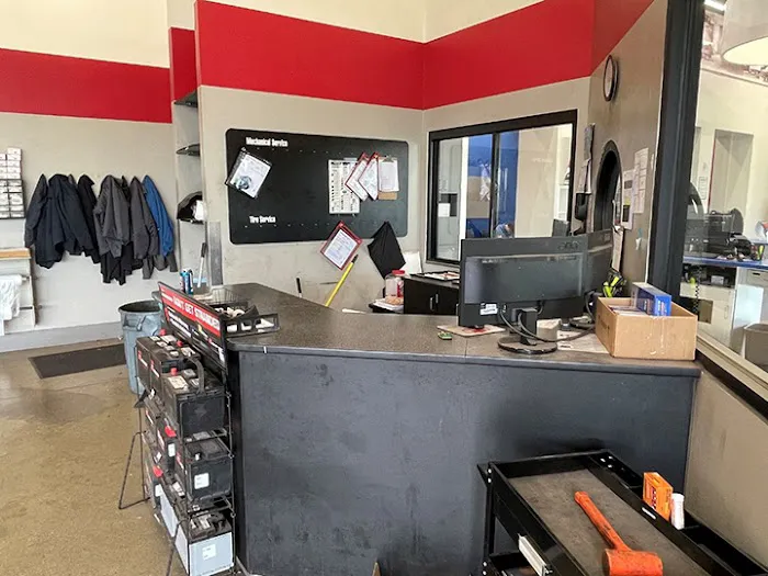 Tire Discounters 4