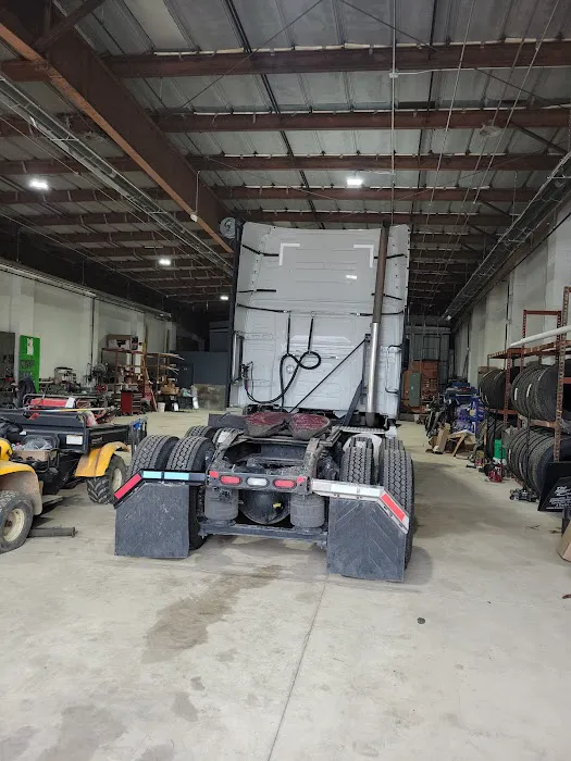 Delo Truck Center LLC 4