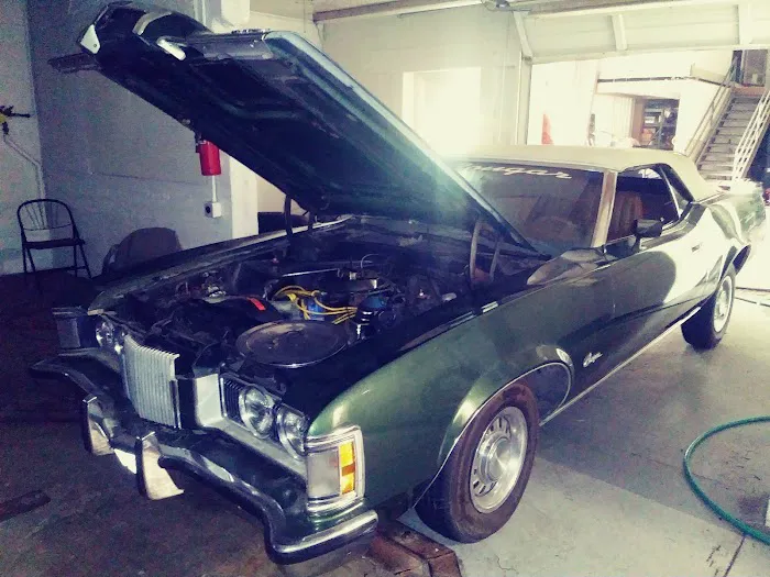 Dillon's Towing and Automotive Repair 6