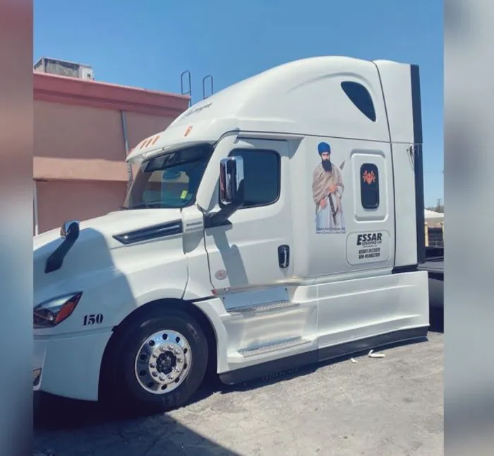 Malwa Company LLC Truck & Trailer repair 1