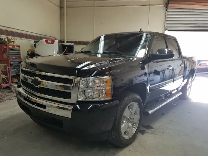 Sula Auto Body Shop 8