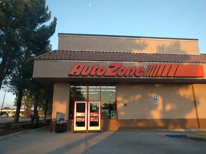 AutoZone Auto Parts 3