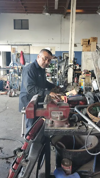 RUIZ RUIZ DIESEL REPAIR 9