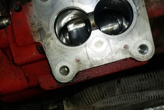 DIESEL MECHANIC SERVICES 1