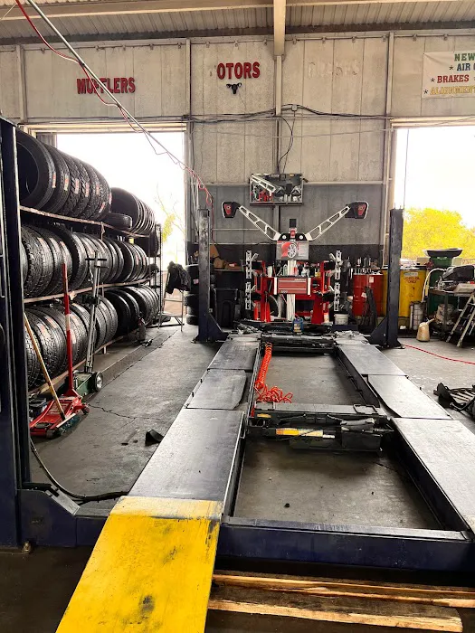 LLANTERA CERVANTES INC [tire shop] 3