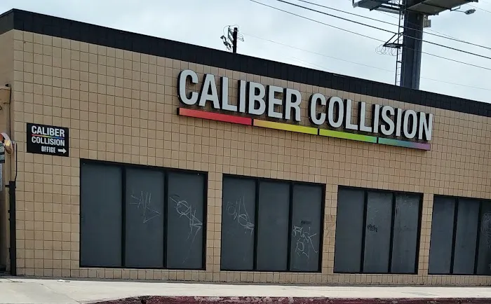 Caliber Collision 7