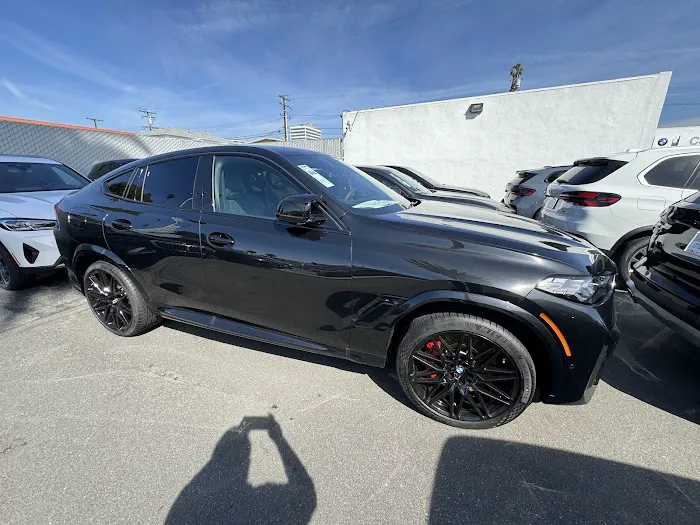 Santa Monica BMW Service Department 2