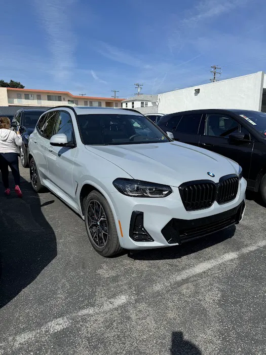 Santa Monica BMW Service Department 1