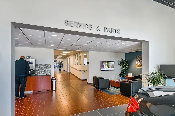 Subaru Santa Monica Service and Parts 5