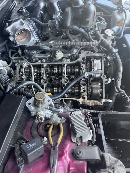 Hugo Auto Repair 0