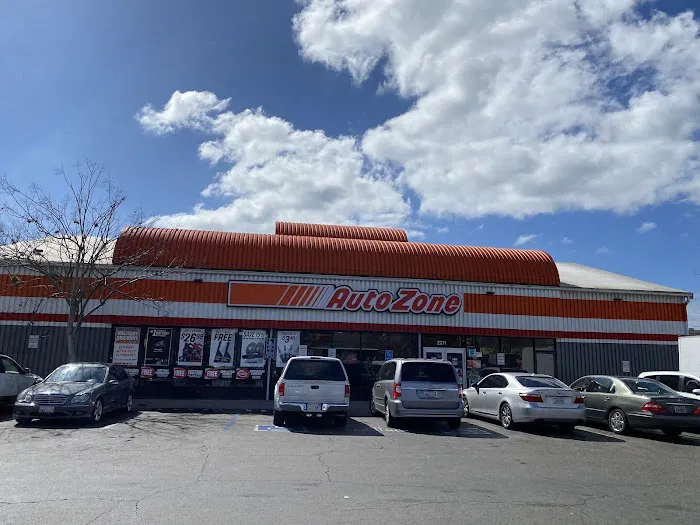 AutoZone Auto Parts 2